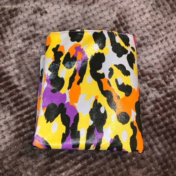 DVF leopard coated shopper tote or beach bag - Picture 7 of 7